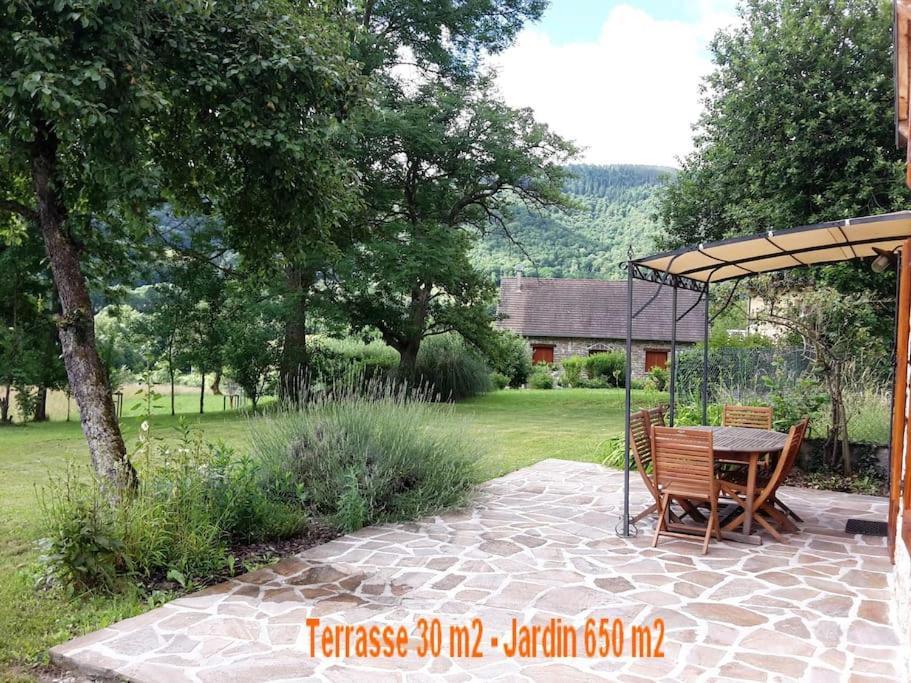 Villa Grange En Pierres. Grand Jardin Et Belle Vue à Saurat Extérieur photo